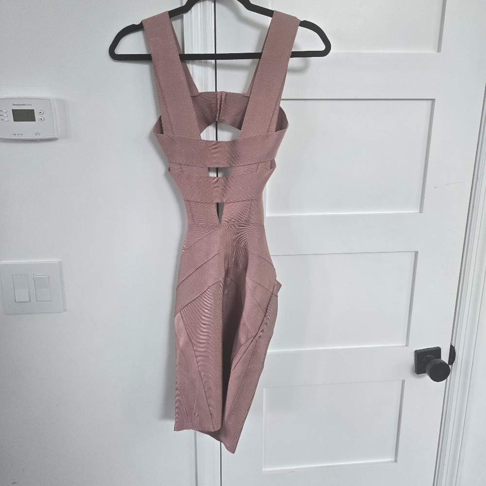 Elegant Pink Bandage Dress